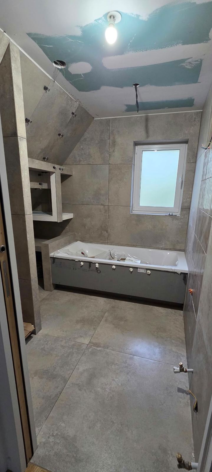 Salle de bain sous combles