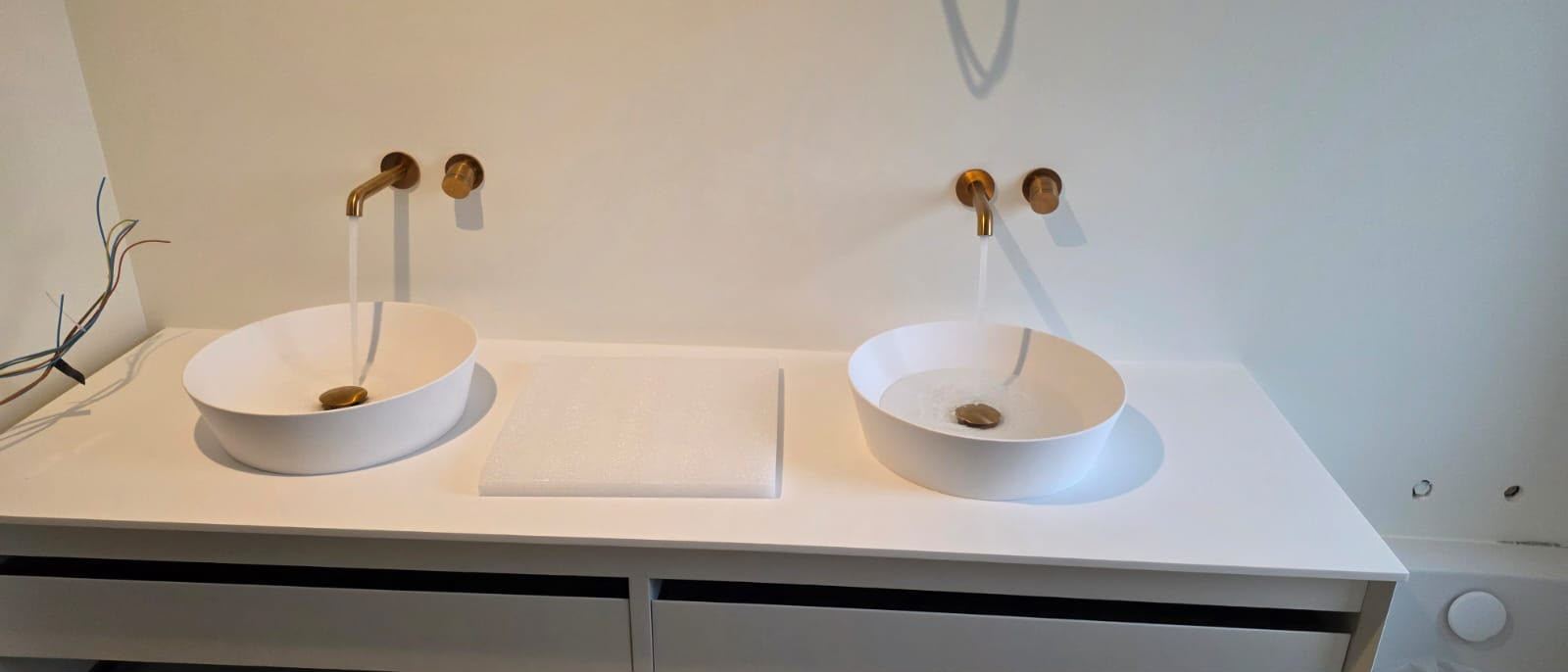 Double vasque · robinetterie laiton